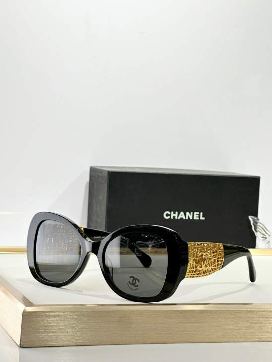Picture of Chanel Sunglasses _SKUfw76990391fw